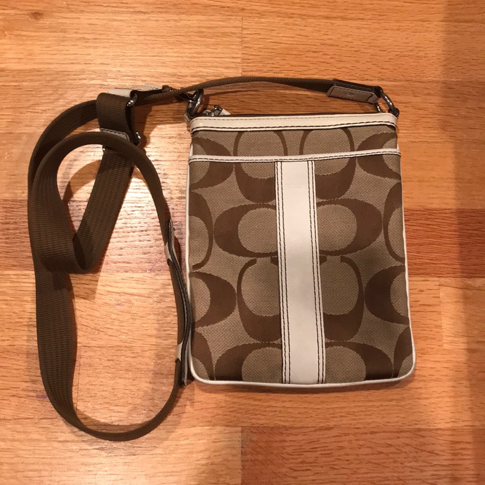 Cute Coach Crossbody